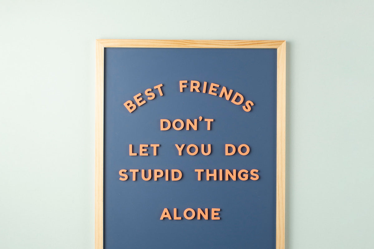 10 Quotes About Friendship to Share with your BFF