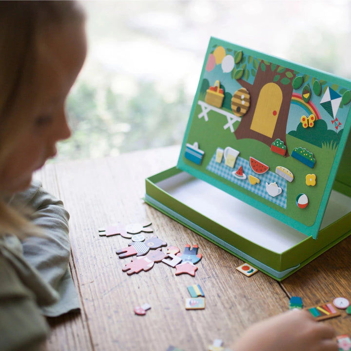 Treehouse Party Magnetic Play Set